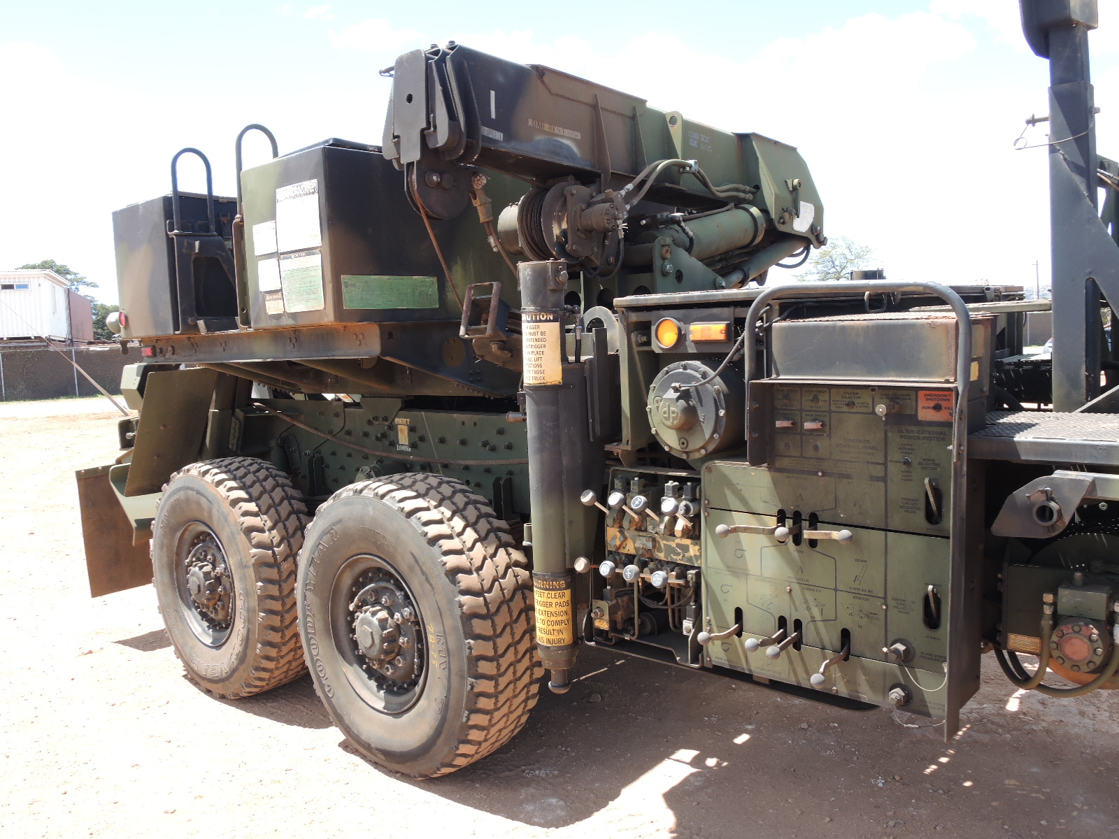 1999 M1089a1 Wrecker Heavy Equipment Maintenance Truck Fmtv Sales Llc